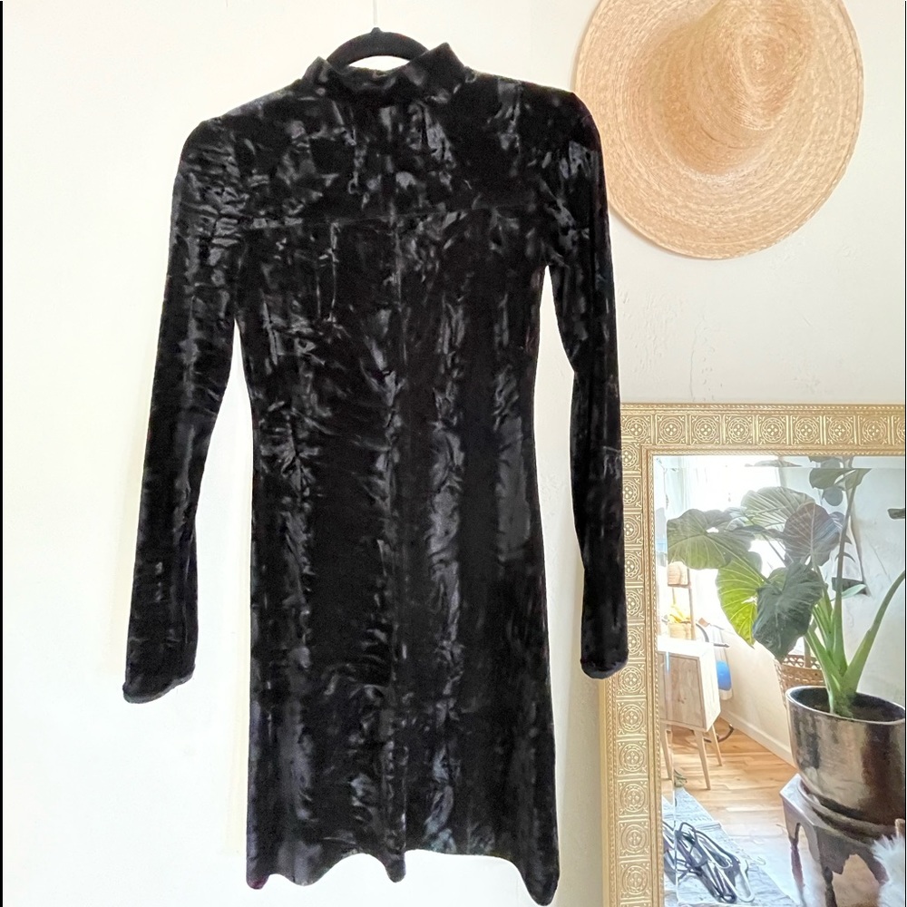COPY - Crushed velvet mini turtleneck